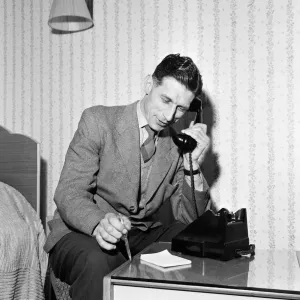Norwich City FC captain Ron Ashman on his Round Britain telephone trip Norwich City FC captain Ron Ashman on his Round Britain telephone trip