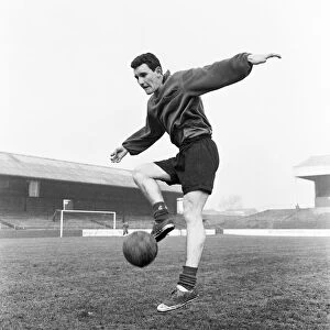 Nottingham Forest training session. Geoff Vowden. 3rd January 1960
