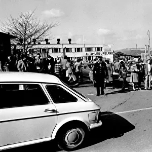 Open air Sunday market at Pallion, Sunderland, 23rd March 1975