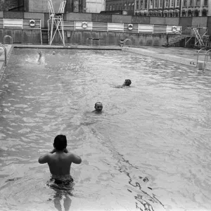 The Oasis Outdoor Pool Opening Print, 1st April 1964