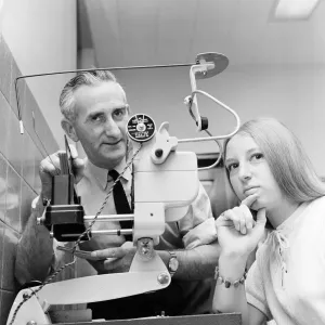 Optician with Visual Survey Telebinocular, Newcastle, 22nd July 1971 Optician with Visual Survey Telebinocular, Newcastle, 22nd July 1971