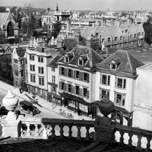Les toits d'Oxford, vers 1935. Les toits d'Oxford, vers 1935.
