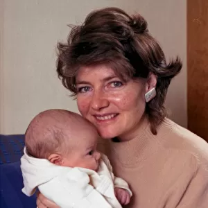 Pamela Armstrong, newscaster, with son Alex. 01 / 01 / 1994