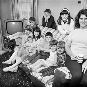 Pamela Spence and Family Print, Arthur Street, Small Heath