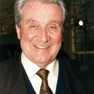 PATRICK MACNEE - Pictured in February 1995 PATRICK MACNEE - Pictured in February 1995
