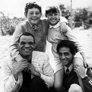 Paul Barber re-united with his brother Patrick and his children Simon and Reanne