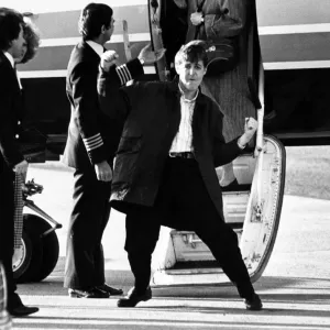 Paul McCartney arrives in Liverpool, at Speke airport. 28th November 1984