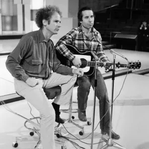 Paul Simon and Art Garfunkel, one of the greatest duos in pop music history Paul Simon and Art Garfunkel, one of the greatest duos in pop music history