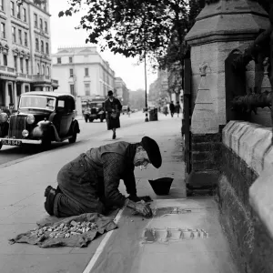 Pavement Artist Print, Gloucester Road, London 1946 Pavement Artist Print, Gloucester Road, London 1946