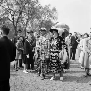 Pearly King and Queen Easter Parade Print 1957 Pearly King and Queen Easter Parade Print 1957