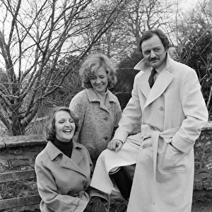 Penelope Keith, Angela Thorne and Peter Bowles on the set of "
