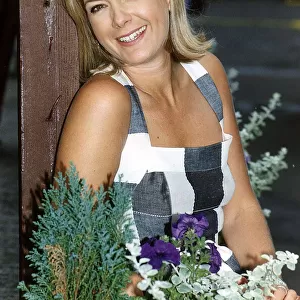 Penny Smith TV Presenter with Flowers A©mirrorpix