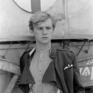 Peter Firth on the set of "Aces High", the story of the Royal Flying Corps