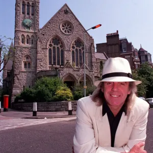 PETER STRINGFELLOW (1940-2018) PETER STRINGFELLOW OUTSIDE HIS HOME - 1993 PETER STRINGFELLOW (1940-2018) PETER STRINGFELLOW OUTSIDE HIS HOME - 1993