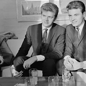 Phil (left) and Don Everly, American singing duo The Everly Brothers