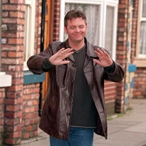 Phil Middlemiss Coronation Street actor October 1998 on the set on his last day as