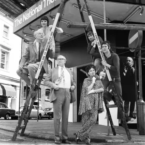 Laurence Olivier and Cast in Merchant of Venice Print 1970