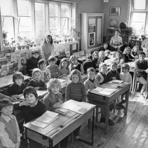 Memory Lane Prints: Ufton School Children, 1977