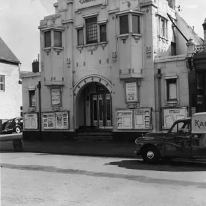 Picture of the Coronet cinema, Cardiff, 1st October 1957 Picture of the Coronet cinema, Cardiff, 1st October 1957