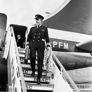 Pilots strike at heathrow Airport. 1st April 1969 Pilots strike at heathrow Airport. 1st April 1969