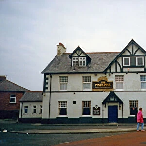 The Pineapple public house, North Shields 30th April 1991