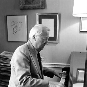 Politics: Former Prime Minister: Edward Heath pictured at his London home this afternoon