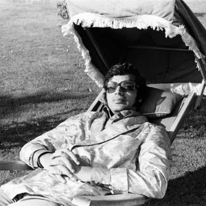 Pop singer Englebert Humperdinck relaxing in the garden of his county house near Great Pop singer Englebert Humperdinck relaxing in the garden of his county house near Great