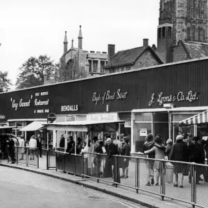 Prefab Shops on Broadgate, Coventry City Centre Print 1971 Prefab Shops on Broadgate, Coventry City Centre Print 1971