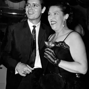 Presentation of the National Television Awards at the Cafe Royal on Sunday (29-7-62) Presentation of the National Television Awards at the Cafe Royal on Sunday (29-7-62)