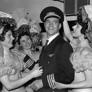 Presenting SAS - a musical sales show (scandinavian airlines system) Presenting SAS - a musical sales show (scandinavian airlines system)