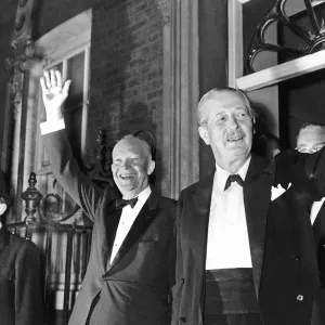 President Eisenhower with Harold MacMillan Prime Minister stand outside No10 Downing President Eisenhower with Harold MacMillan Prime Minister stand outside No10 Downing