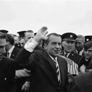 President Richard Nixon visits Ireland. Pictured on arrival at Shannon Airport President Richard Nixon visits Ireland. Pictured on arrival at Shannon Airport