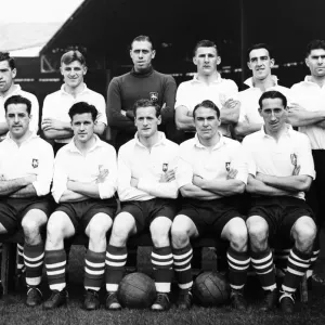 Preston North End Football Team 29th September 1951 Back Row: L / R Cunningham Preston North End Football Team 29th September 1951 Back Row: L / R Cunningham
