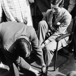 Prince Charles, Prince of Wales visits Jama Masjid Mosque, Delhi. 26th November 1980