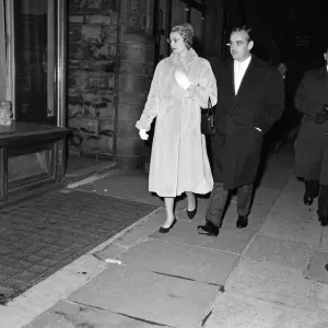 Prince Rainier and Princess Grace of Monaco do some window shopping in Bond Street Prince Rainier and Princess Grace of Monaco do some window shopping in Bond Street