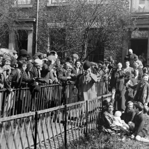 Prince of Wales visits the Rye Hill area of Newcastle, 1932 Duke of Windsor Prince of Wales visits the Rye Hill area of Newcastle, 1932 Duke of Windsor