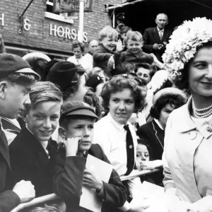 Princess Alexandra with children who waited to see her outside Shakespeare Princess Alexandra with children who waited to see her outside Shakespeare