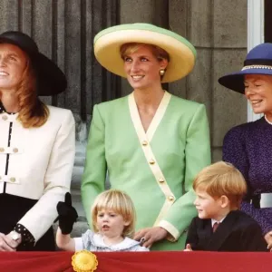 Princess Beatrice with Mother and Royal Family Print 1990