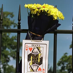 Princess Diana Death 31 August 1997 floral tributes at Kensington Palace London