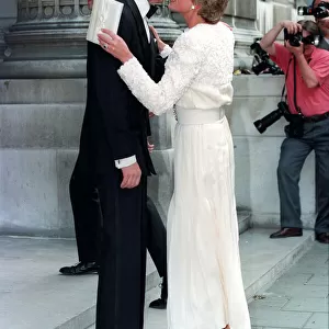 PRINCESS DIANA AND THE DUKE OF KENT EMBRACE AND KISS, BEFORE ATTENDING THE MAGIC FLUTE