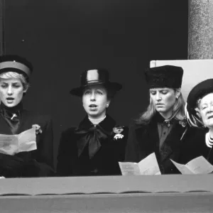 PRINCESS DIANA, PRINCESS ANNE, DUCHESS OF YORK AND THE QUEEN MOTHER DURING REMEMBRANCE PRINCESS DIANA, PRINCESS ANNE, DUCHESS OF YORK AND THE QUEEN MOTHER DURING REMEMBRANCE