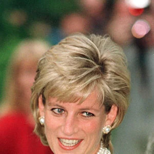 Princess Diana smiles at the students of Northwestern University in Evanston as she
