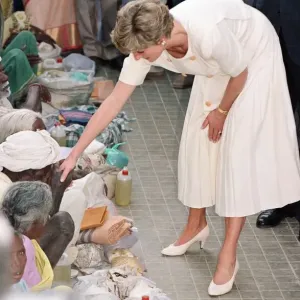 Princess Diana Print: Hyderabad Old Age Welfare Centre Visit 1992