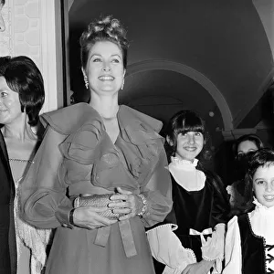 Princess Grace attends a Variety Club of Great Britain Ball in Leeds. 26th October 1972
