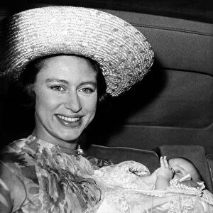 Princess Margaret and child Lady Sarah Armstrong - July 1964