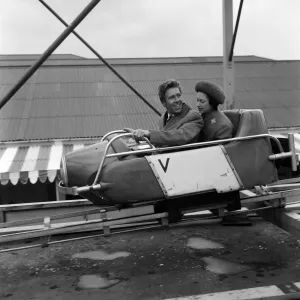 La Princesa Margarita y Lord Snowdon en Butlins Holiday Camp. Minehead, Somerset. Mayo 1965