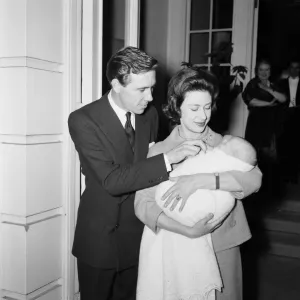 Princess Margaret and Lord Snowdon Leaving Clarence House with Newborn Son, 1961 Print
