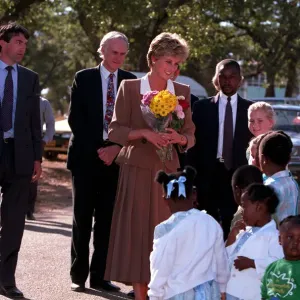 PRINCESS OF WALES GREETING PEOPLE DURING A VISIT TO RED CROSS CHARITY PROJECT IN ZIMBABWE PRINCESS OF WALES GREETING PEOPLE DURING A VISIT TO RED CROSS CHARITY PROJECT IN ZIMBABWE