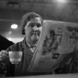 A production line worker at the Ty-phoo Tea factory, Bordesley Street, Digbeth A production line worker at the Ty-phoo Tea factory, Bordesley Street, Digbeth