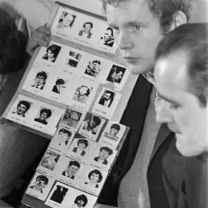 Provisional IRA Meeting Print, Derry 1972